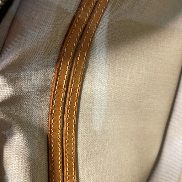 🔥 SOLD 🔥Louis Vuitton Reporter PM - Picture 15 of 16